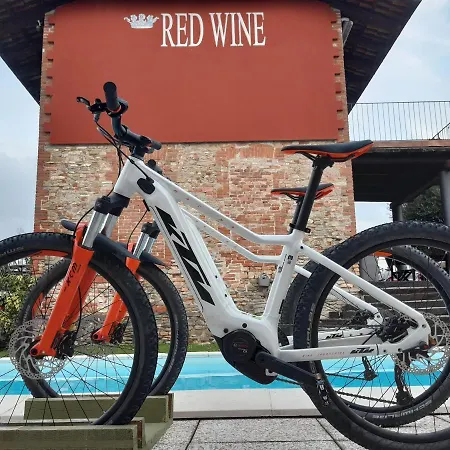 منزل ريفي Red Wine *