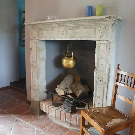 Red Wine Casa di campagna La Morra