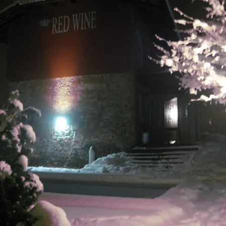 Red Wine Casa rural La Morra